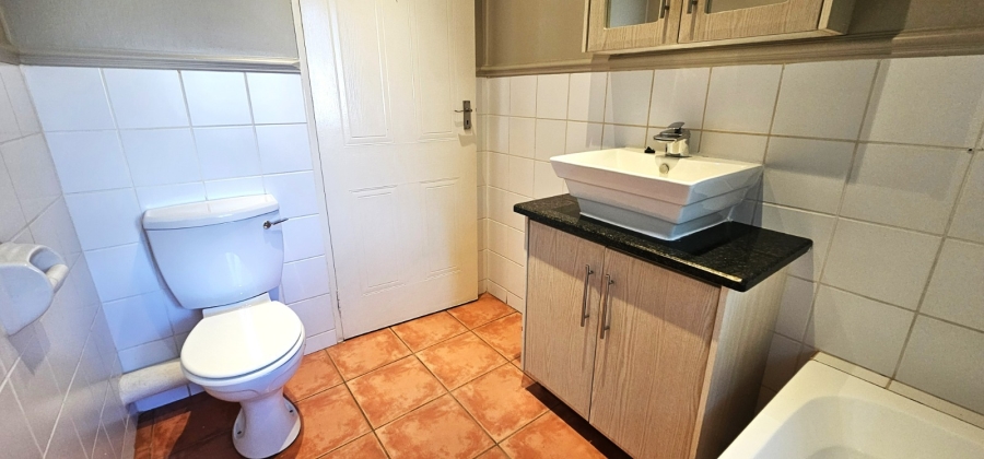 3 Bedroom Property for Sale in Waterval East North West